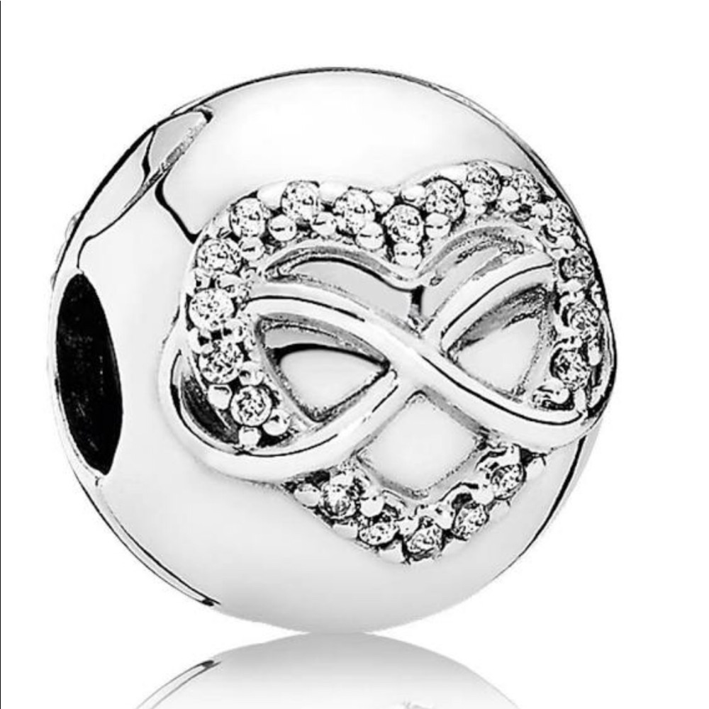 PANDORA Infinity Heart Clip Charm